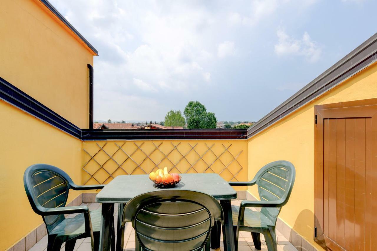 Sarno Apartments Caravaggio Sirmione Zewnętrze zdjęcie